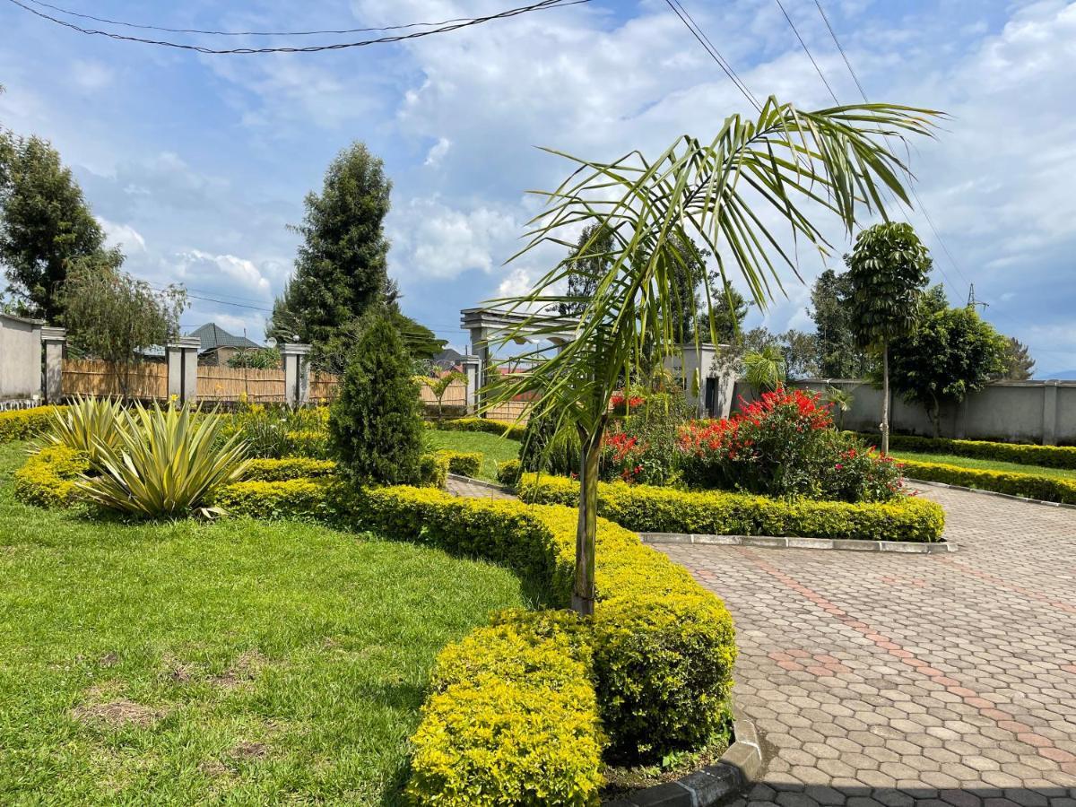 Virunga Homes Рухенгери Екстериор снимка